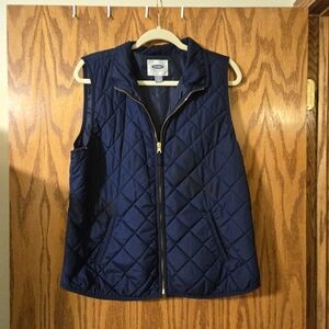 Women's Quilted Navy Vest